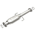 MagnaFlow Direct Fit Catalytic Converter 01-04 Toyota Tacoma 3.4L Rear