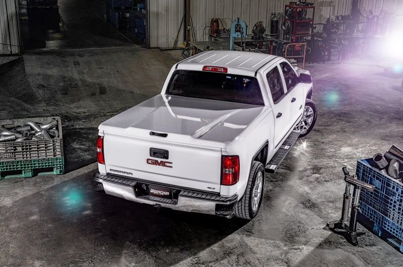 UnderCover 2018 GMC Sierra 1500 (19 Limited) 6.5ft Elite LX Bed Cover - Havana