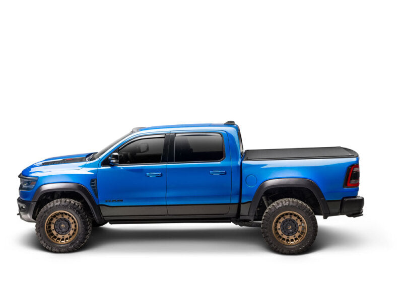 BAK 22-24 Nissan Frontier 5ft Bed Revolver X4ts