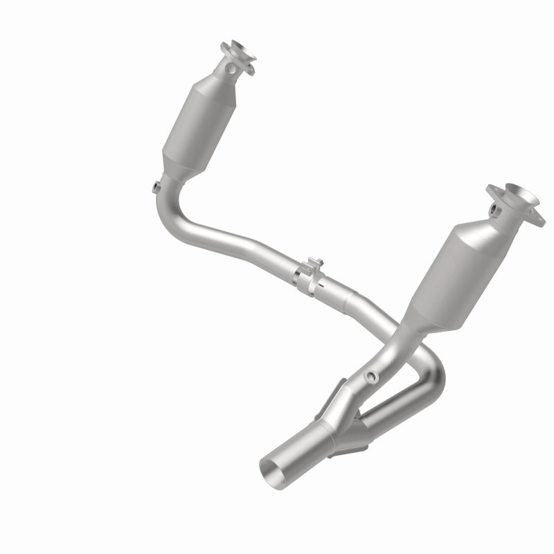 MagnaFlow Direct Fit Catalytic Converter OEM 2004 Dodge Dakota Underbody