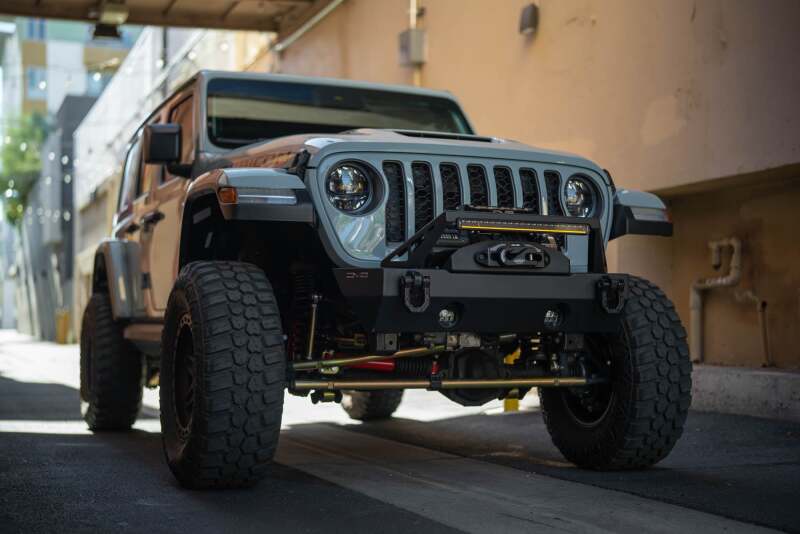 DV8 Offroad 20in Halo Elite Single Row Light Bar with Accent Light - White/Amber