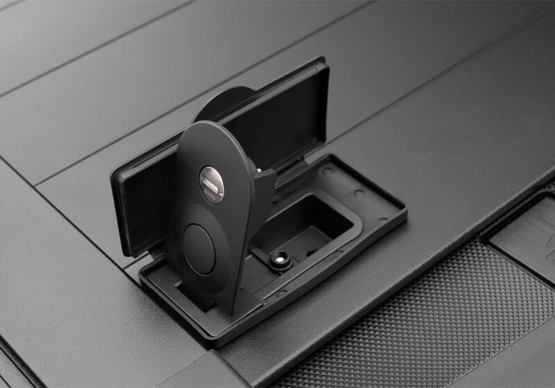 Retrax 08-16 Super Duty F-250-350 Short Bed RetraxPRO XR