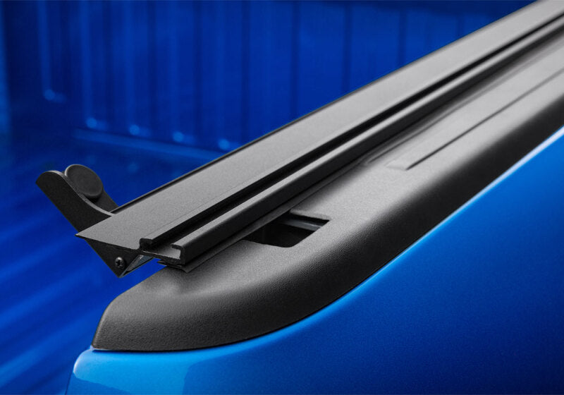 BAK 19-24 Dodge Ram (w/o Ram Box) Revolver X4ts 5.7ft Bed Cover w/T-Slot Rails