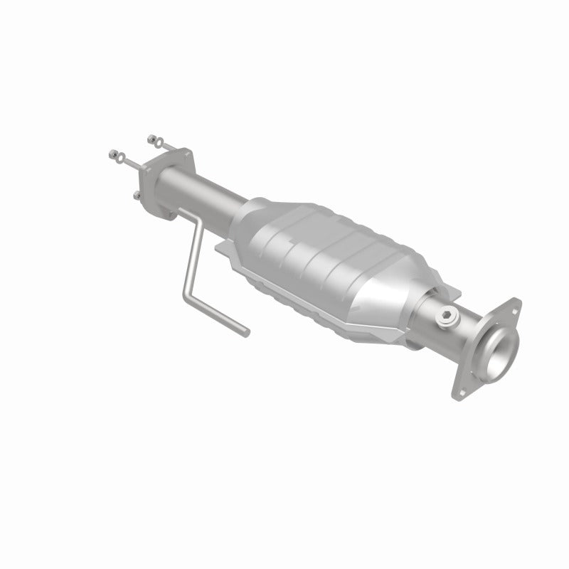 MagnaFlow Direct Fit Catalytic Converter 00-04 Jeep Wrangler Rear