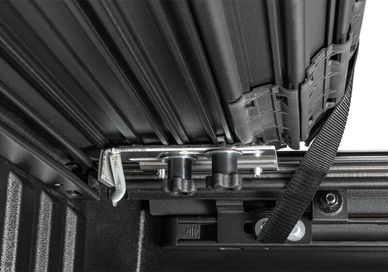 BAK 05-15 Toyota Tacoma 5ft Bed Revolver X4ts