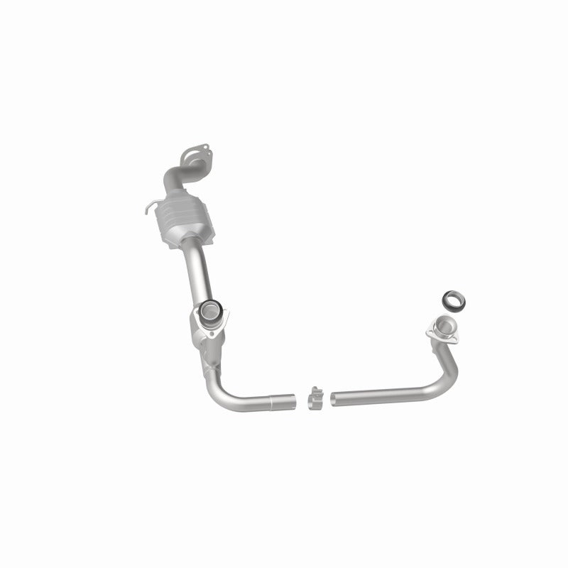 MagnaFlow Direct Fit Catalytic Converter 01-05 Chevy Blazer 4.3L 4WD