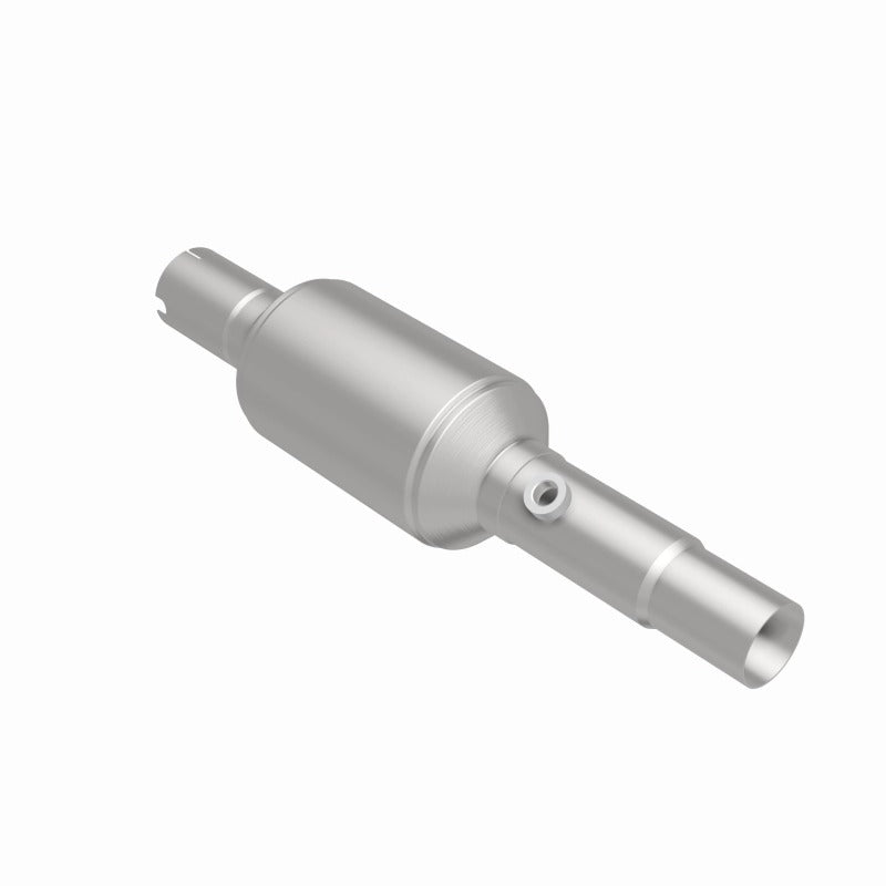 MagnaFlow Direct Fit Catalytic Converter 96-98 Jeep Grand Cherokee Underbody