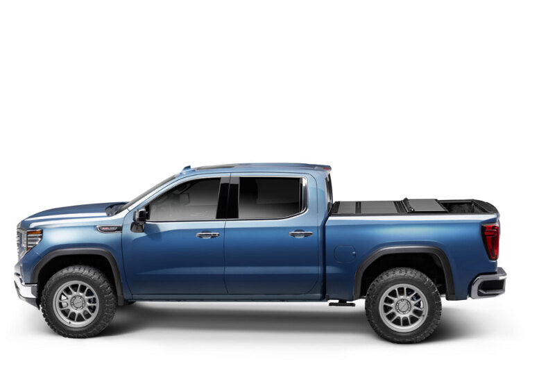 BAK 04-14 Chevy Silverado 1500 5ft 8in Bed BAKFlip MX4 Matte Finish