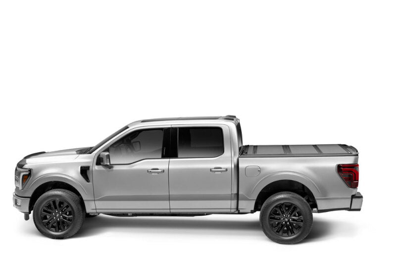 BAK 17-20 Nissan Titan 5ft 6in Bed BAKFlip MX4 Matte Finish