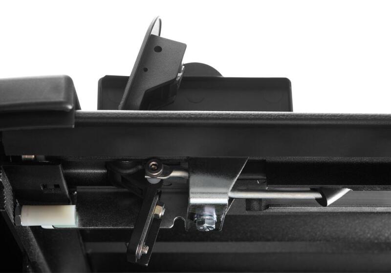 Retrax 15-18 F-150 Super Crew & Super Cab 5.5ft Bed RetraxPRO XR