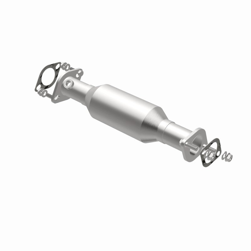 MagnaFlow Direct Fit Catalytic Converter 04-06 Outlander 2.4L