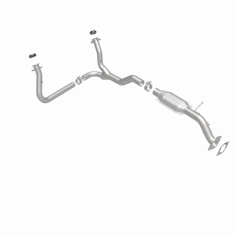 MagnaFlow Direct Fit Catalytic Converter 00-05 Blazer 4WD 4.3L OEM