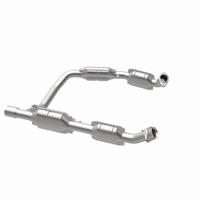MagnaFlow Direct Fit Catalytic Converter Ford E350 Van 06 5.4L OEM